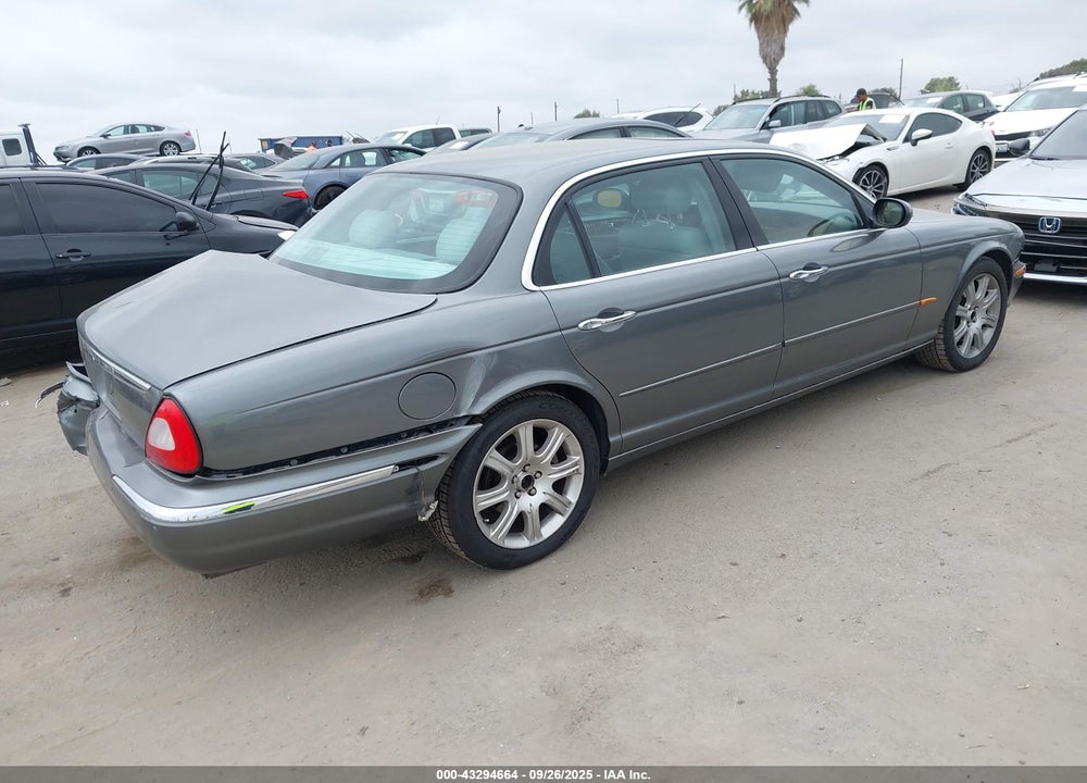 2005 JAGUAR XJ XJ8 L VIN: SAJWA79C15SG34804