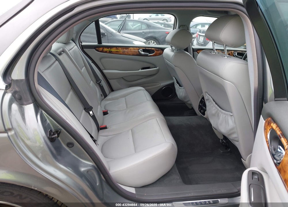 2005 JAGUAR XJ XJ8 L VIN: SAJWA79C15SG34804