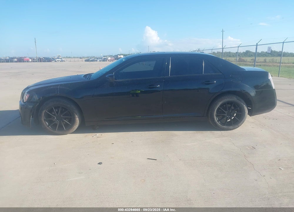 2014 CHRYSLER 300 VIN: 2C3CCABG4EH361274
