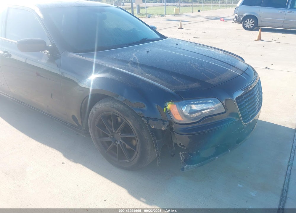 2014 CHRYSLER 300 VIN: 2C3CCABG4EH361274