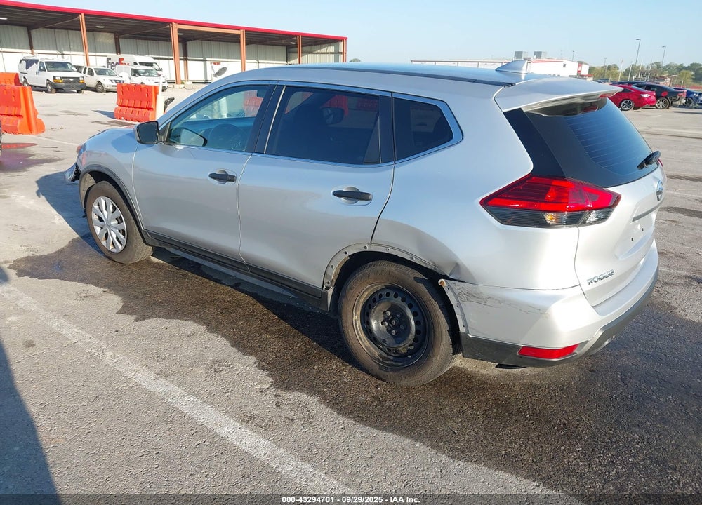 2017 NISSAN ROGUE SPORT VIN: KNMAT2MV8HP510595