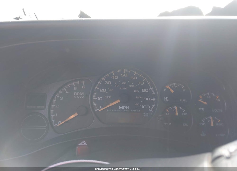 2002 CHEVROLET AVALANCHE 1500 VIN: 3GNEC13T02G210807