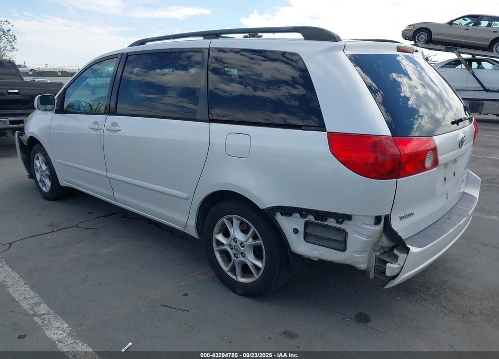 2006 TOYOTA SIENNA XLE VIN: 5TDZA22C46S412404
