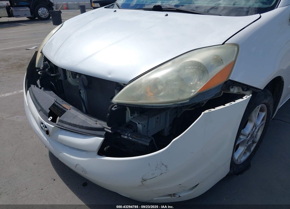 2006 TOYOTA SIENNA XLE VIN: 5TDZA22C46S412404