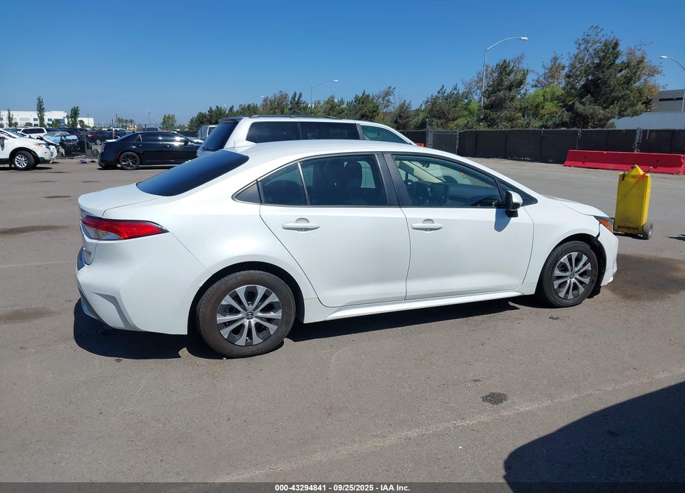 2022 TOYOTA COROLLA VIN: JTDEAMDE2N3009241