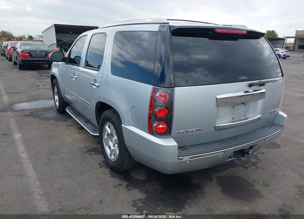 2013 GMC YUKON VIN: 1GKS1EEF6DR303399