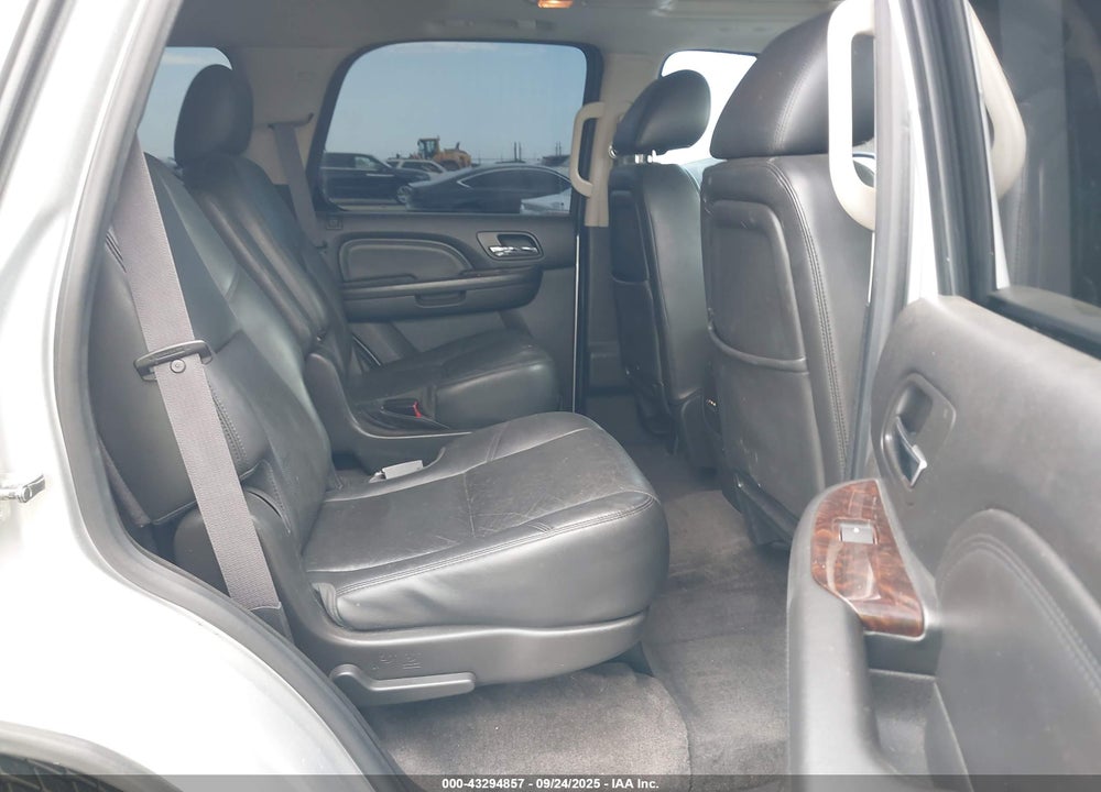 2013 GMC YUKON VIN: 1GKS1EEF6DR303399