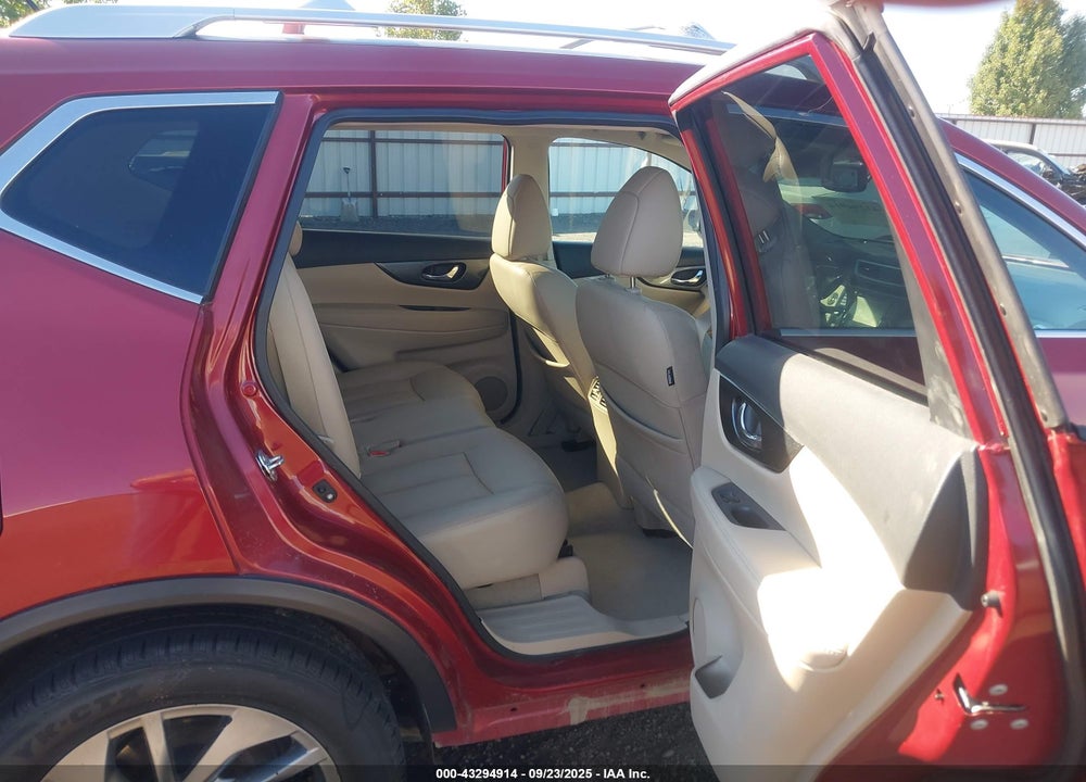 2015 NISSAN ROGUE VIN: 5N1AT2MV8FC837899