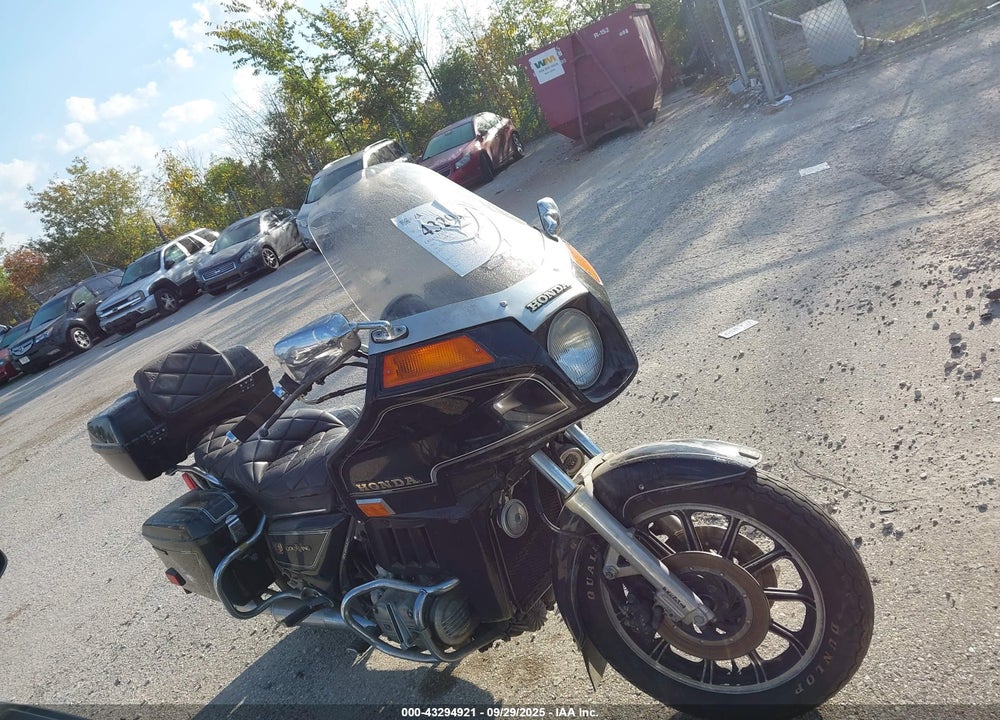 1983 HONDA GL1100 I VIN: 1HFSC0219DA304987