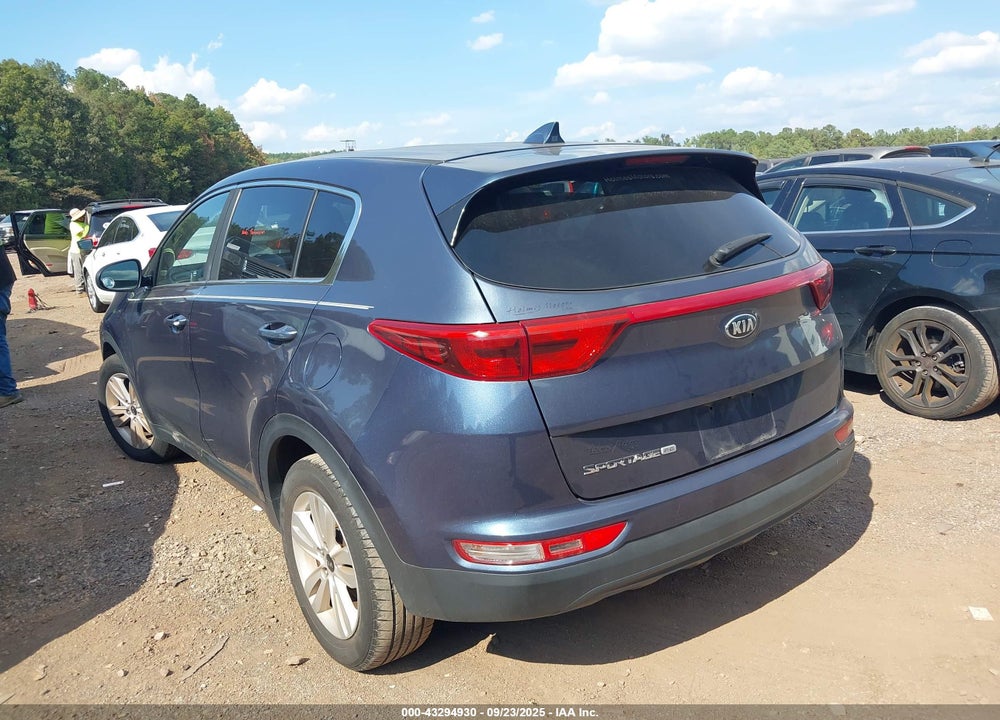 2018 KIA SPORTAGE LX VIN: KNDPM3AC4J7459778