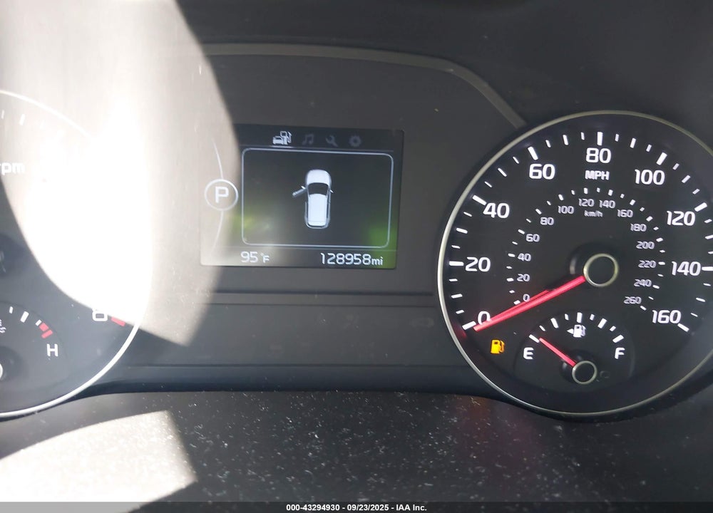 2018 KIA SPORTAGE LX VIN: KNDPM3AC4J7459778