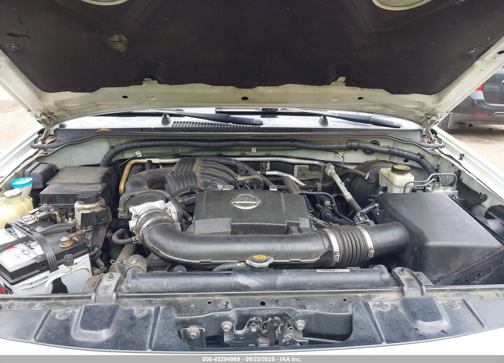 2013 NISSAN XTERRA VIN: 5N1AN0NW6DN824902