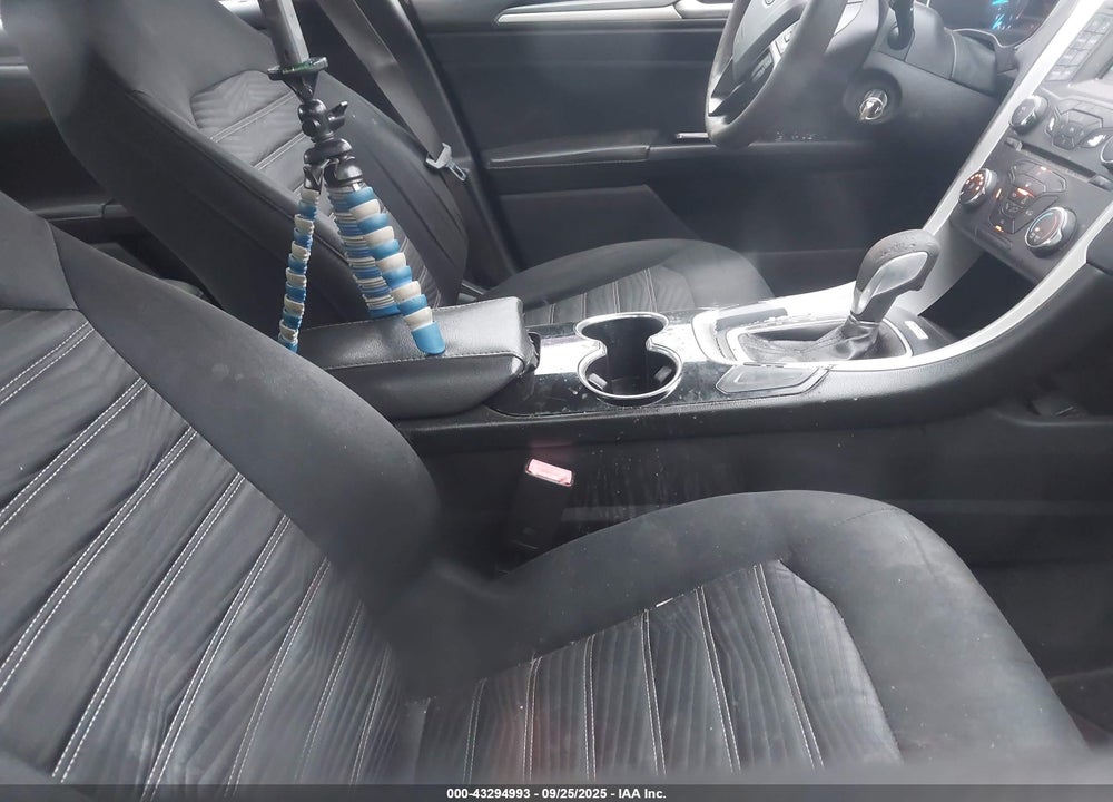 2016 FORD FUSION VIN: 3FA6P0H72GR235670