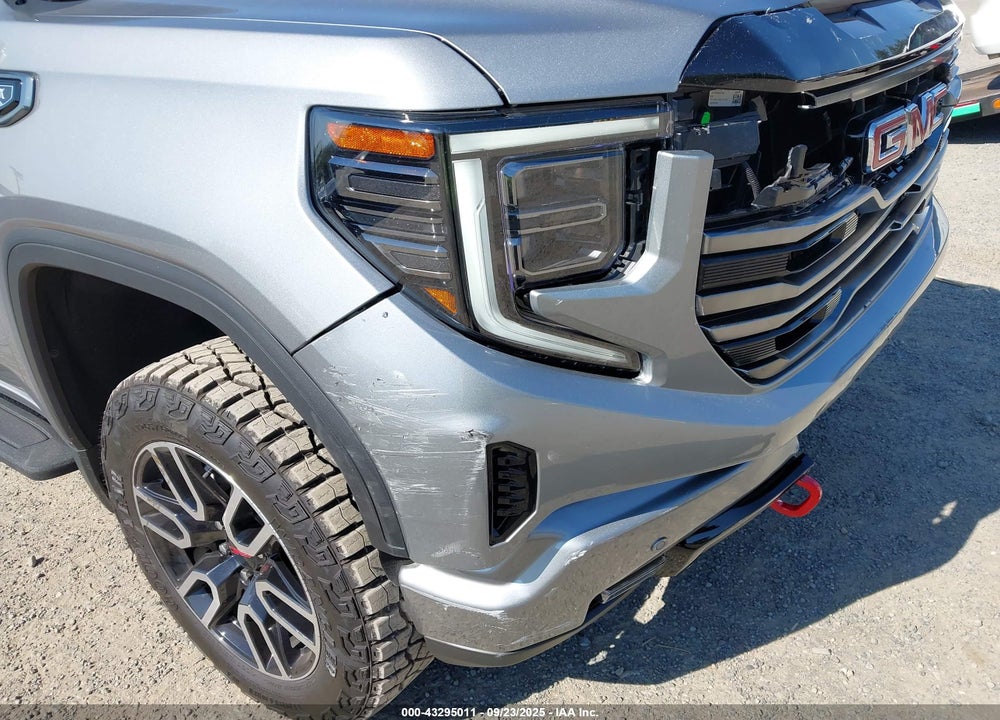2025 GMC SIERRA 1500 4WD SHORT BOX AT4 VIN: 3GTUUEE85SG390450