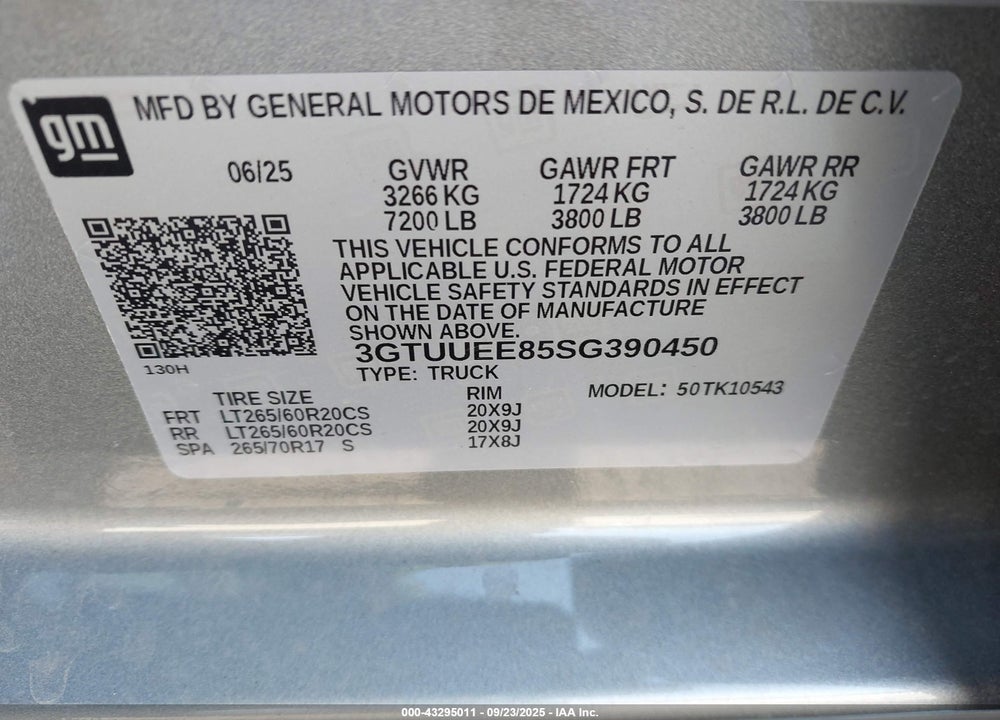2025 GMC SIERRA 1500 4WD SHORT BOX AT4 VIN: 3GTUUEE85SG390450