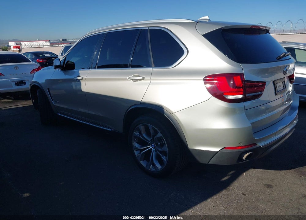 2015 BMW X5 VIN: 5UXKR0C58F0P04976