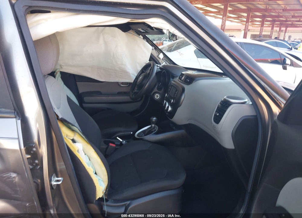 2016 KIA SOUL VIN: KNDJN2A24G7369690