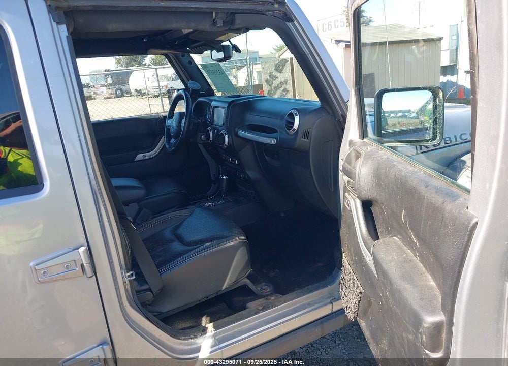 2014 JEEP WRANGLER UNLIMITED RUBICON VIN: 1C4HJWFG5EL137707