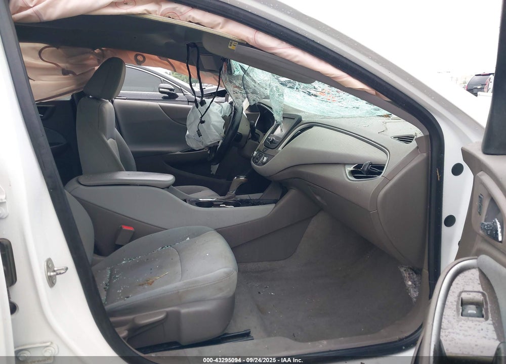 2017 CHEVROLET MALIBU 1FL VIN: 1G1ZC5ST2HF250375