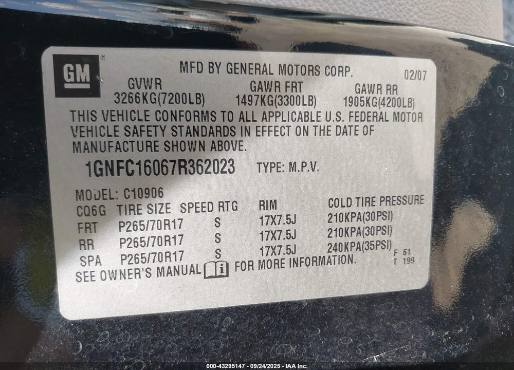 2007 CHEVROLET SUBURBAN 1500 VIN: 1GNFC16067R362023