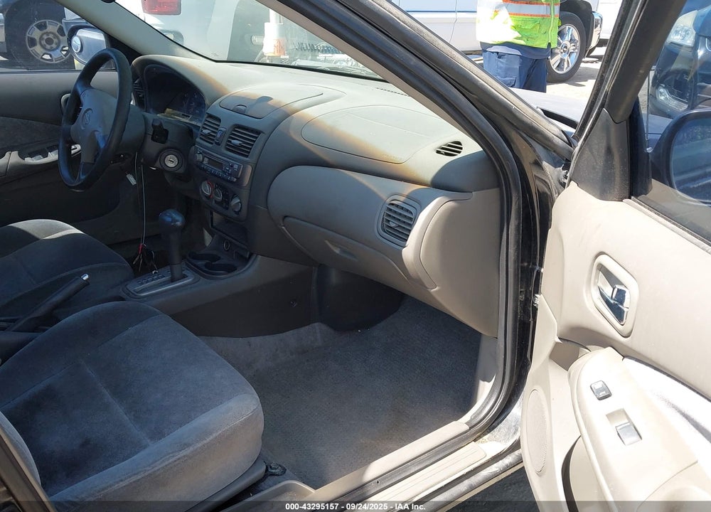 2000 NISSAN SENTRA GXE/XE VIN: 3N1CB51D1YL328177