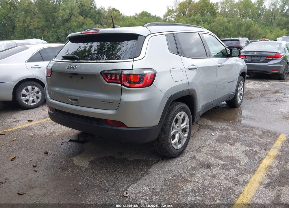 2024 JEEP COMPASS VIN: 3C4NJDBN0RT132677