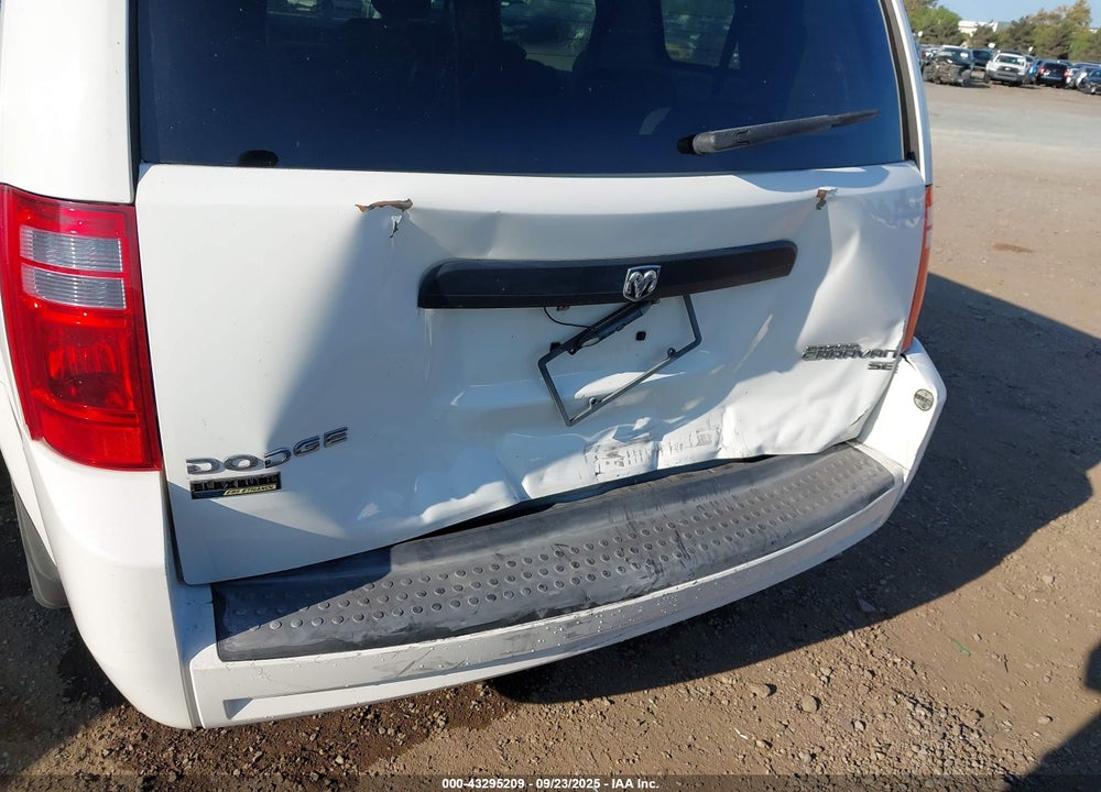 2010 DODGE GRAND CARAVAN SE VIN: 2D4RN4DE8AR145190