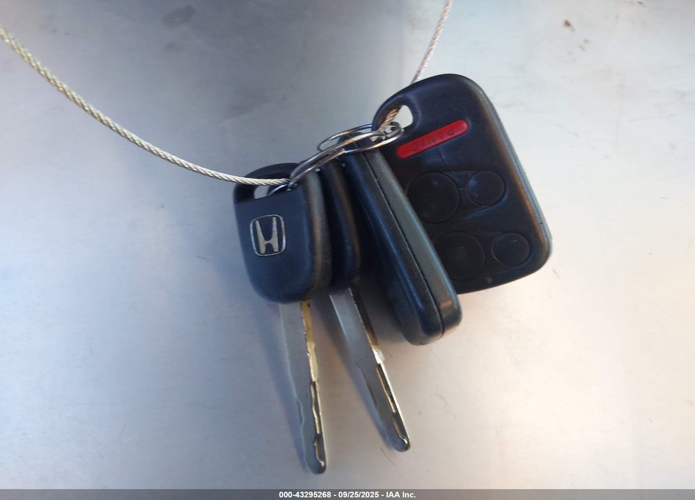 2003 HONDA ODYSSEY EX-L VIN: 5FNRL18983B055079