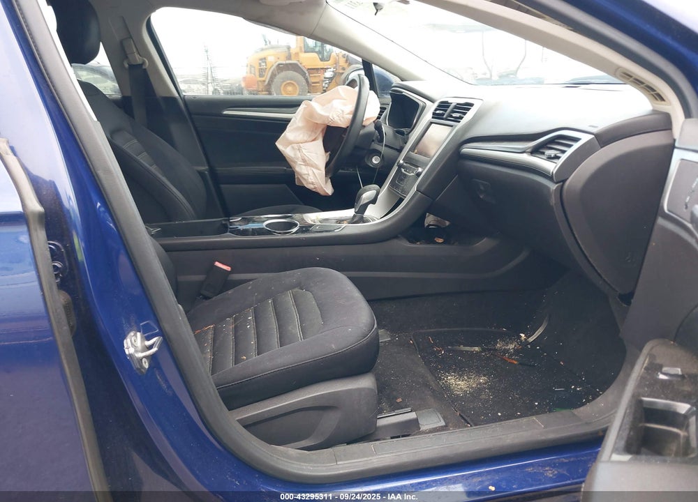 2013 FORD FUSION SE VIN: 3FA6P0H79DR126117