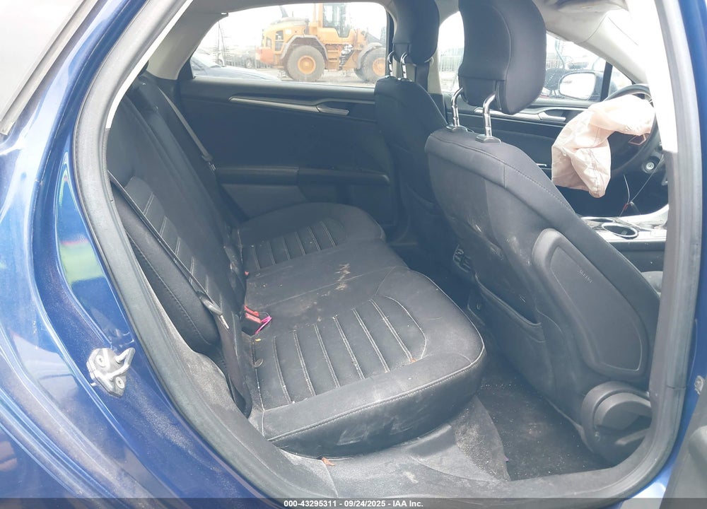 2013 FORD FUSION SE VIN: 3FA6P0H79DR126117