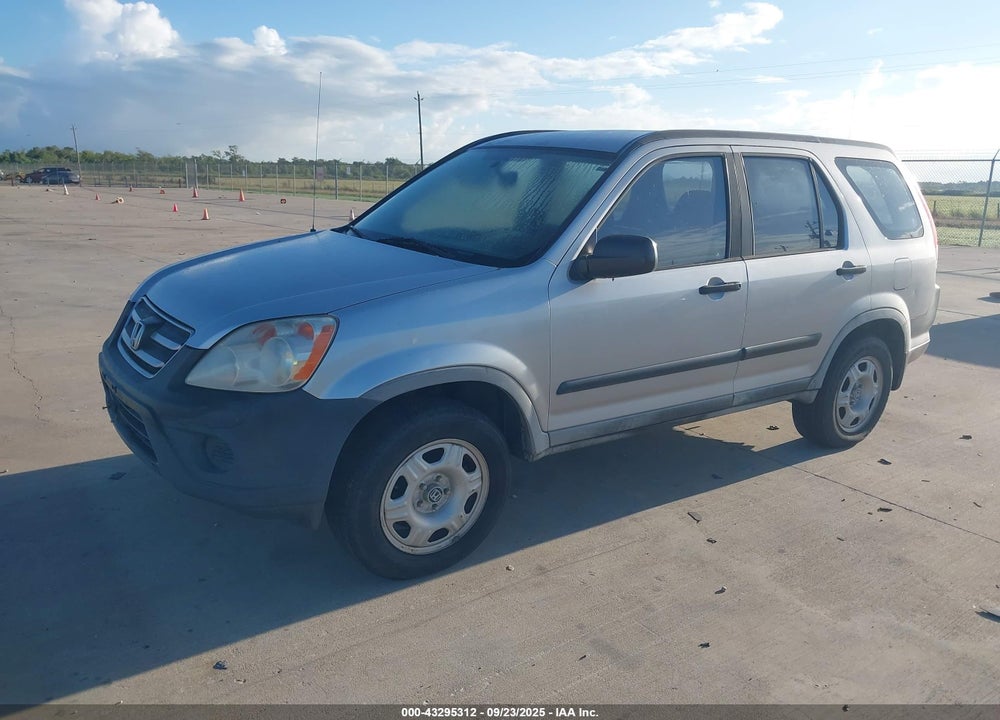 2005 HONDA CR-V LX VIN: JHLRD68565C002505