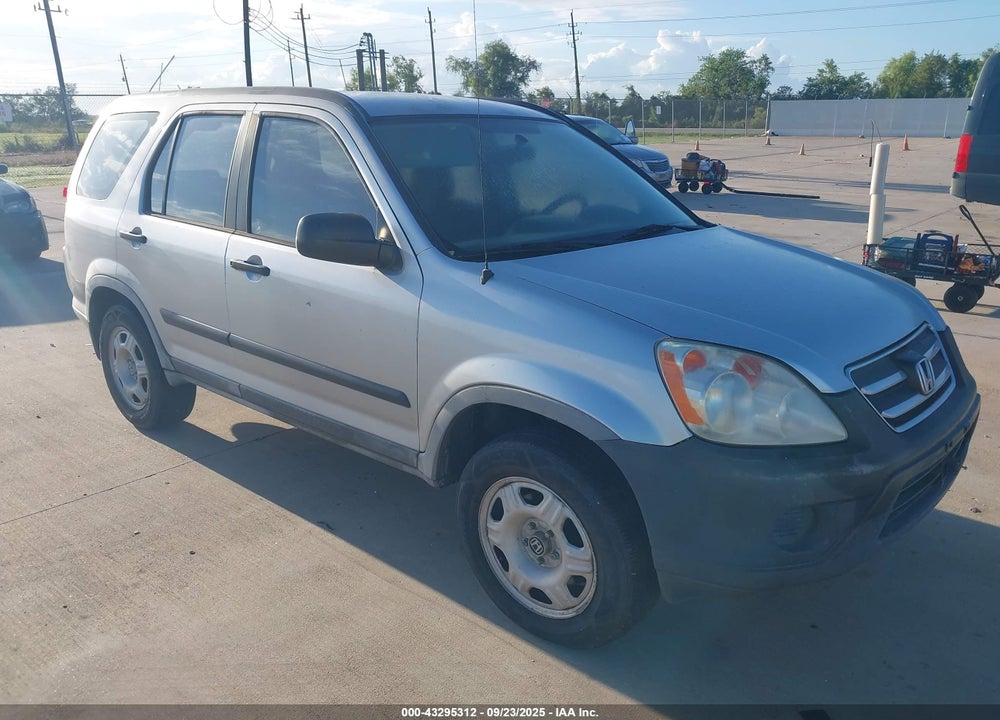 2005 HONDA CR-V LX VIN: JHLRD68565C002505