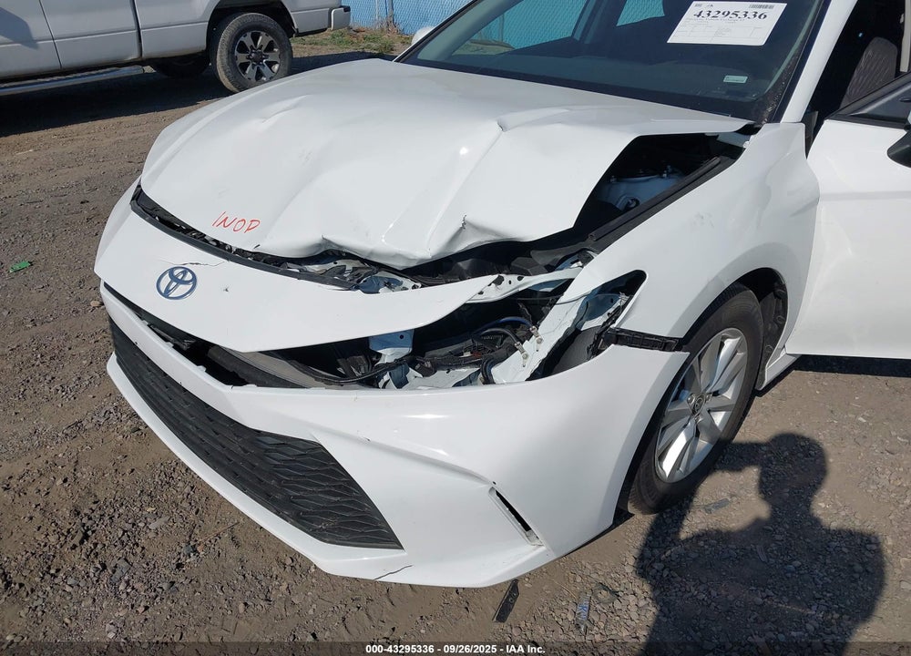 2025 TOYOTA CAMRY LE VIN: 4T1DAACKXSU167670