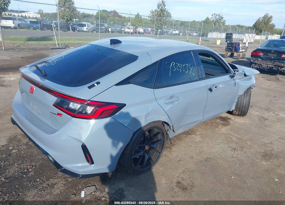 2024 HONDA CIVIC TYPE-R VIN: JHMFL5G42RX003783