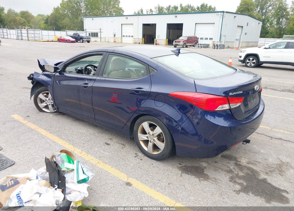 2013 HYUNDAI ELANTRA GLS VIN: 5NPDH4AE5DH185926