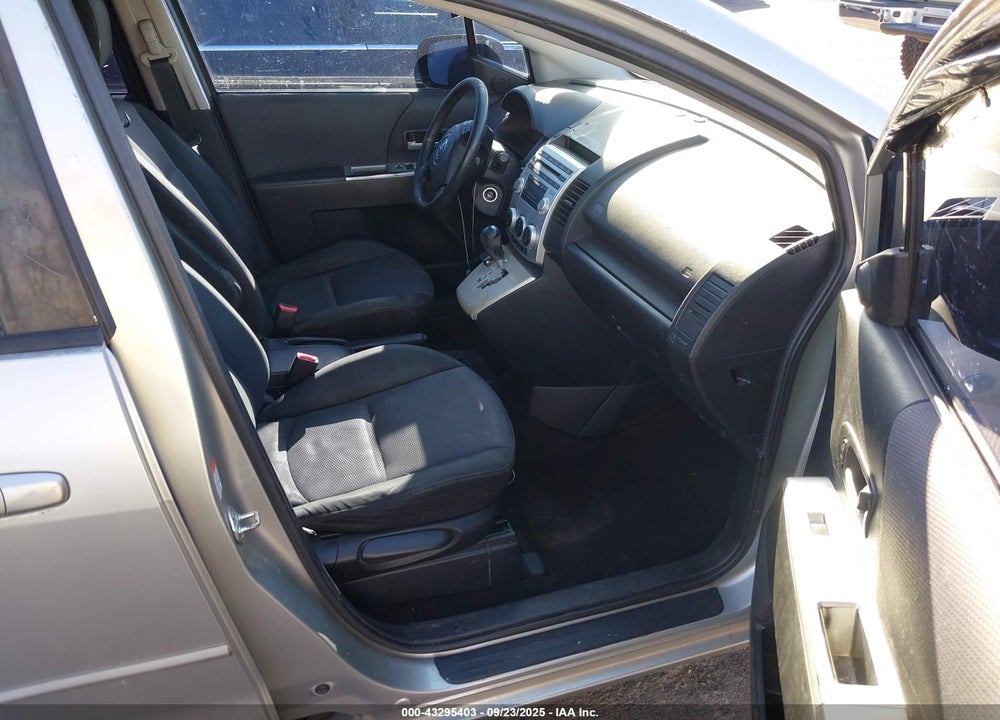 2007 MAZDA 5 TOURING VIN: JM1CR293870143641