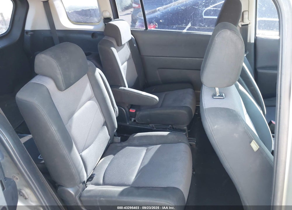 2007 MAZDA 5 TOURING VIN: JM1CR293870143641