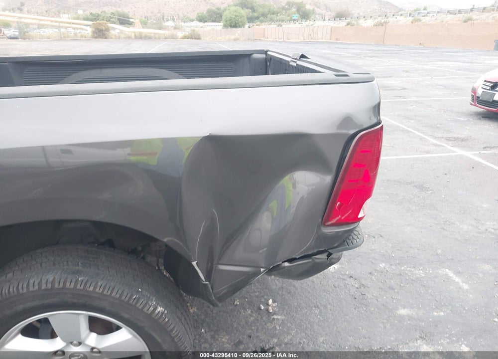2014 RAM 1500 VIN: 1C6RR6FT8ES330652