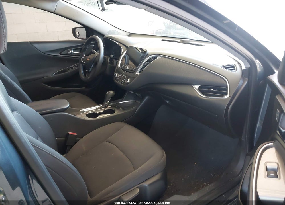 2020 CHEVROLET MALIBU VIN: 1G1ZD5ST9LF071871