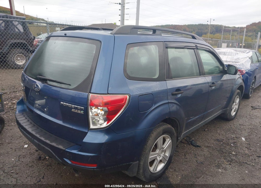 2011 SUBARU FORESTER 2.5X VIN: JF2SHABC8BH703012
