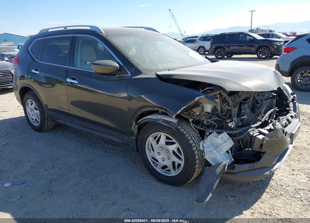 2017 NISSAN ROGUE S VIN: KNMAT2MV4HP535672