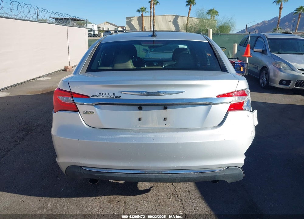 2011 CHRYSLER 200 TOURING VIN: 1C3BC1FG4BN550516