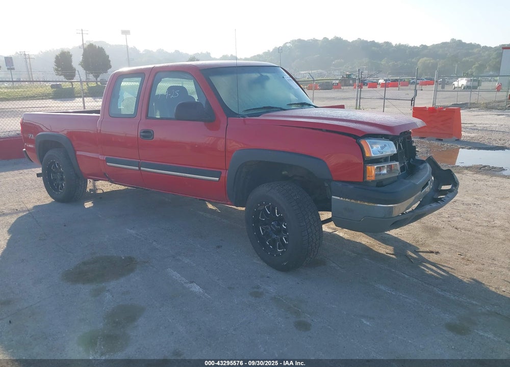 2003 CHEVROLET SILVERADO 1500 LS VIN: 1GCEK19T83E356559
