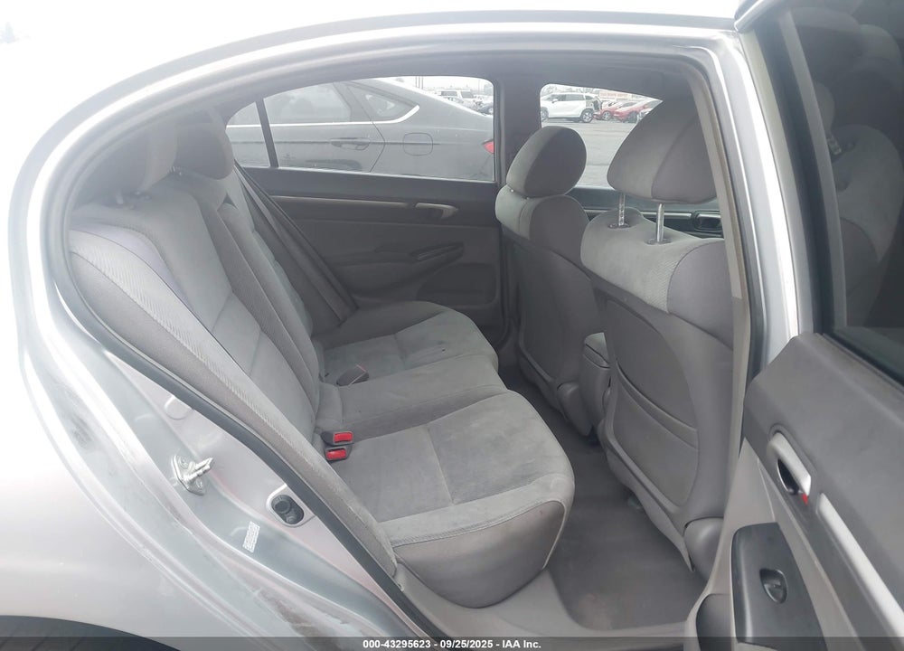 2010 HONDA CIVIC VIN: 19XFA1F89AE045523