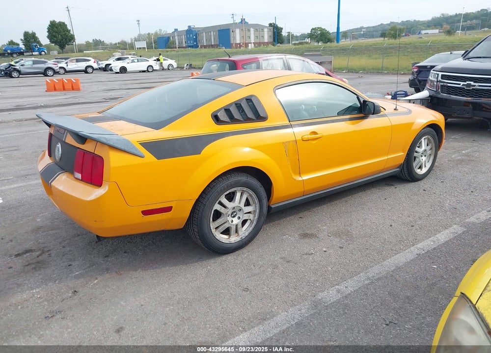 2007 FORD MUSTANG VIN: 1ZVFT80N875240354