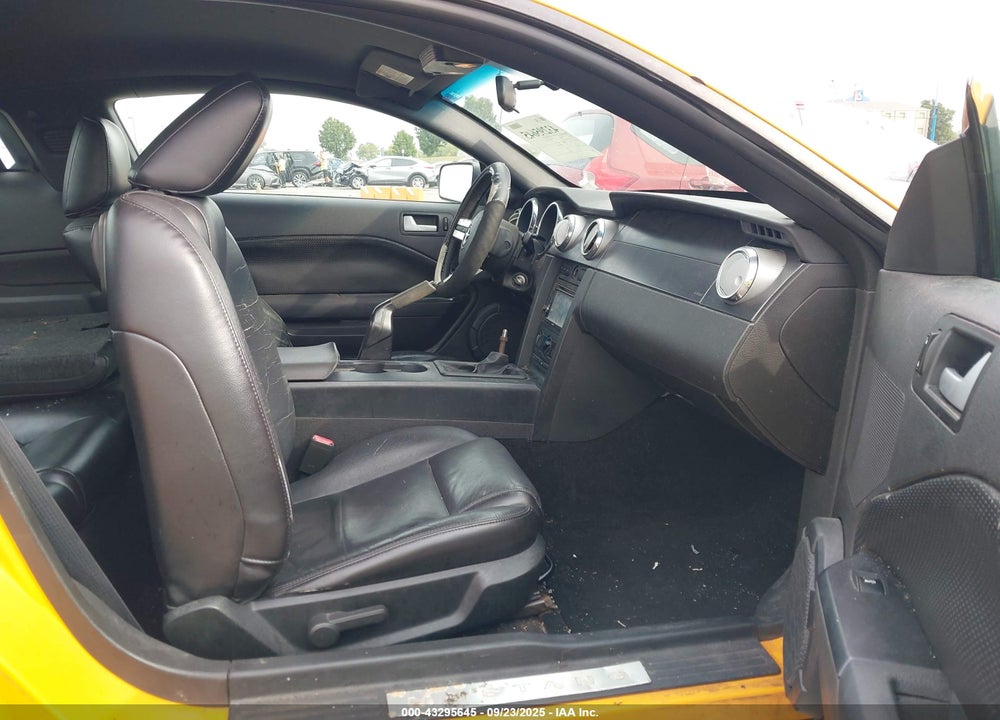 2007 FORD MUSTANG VIN: 1ZVFT80N875240354