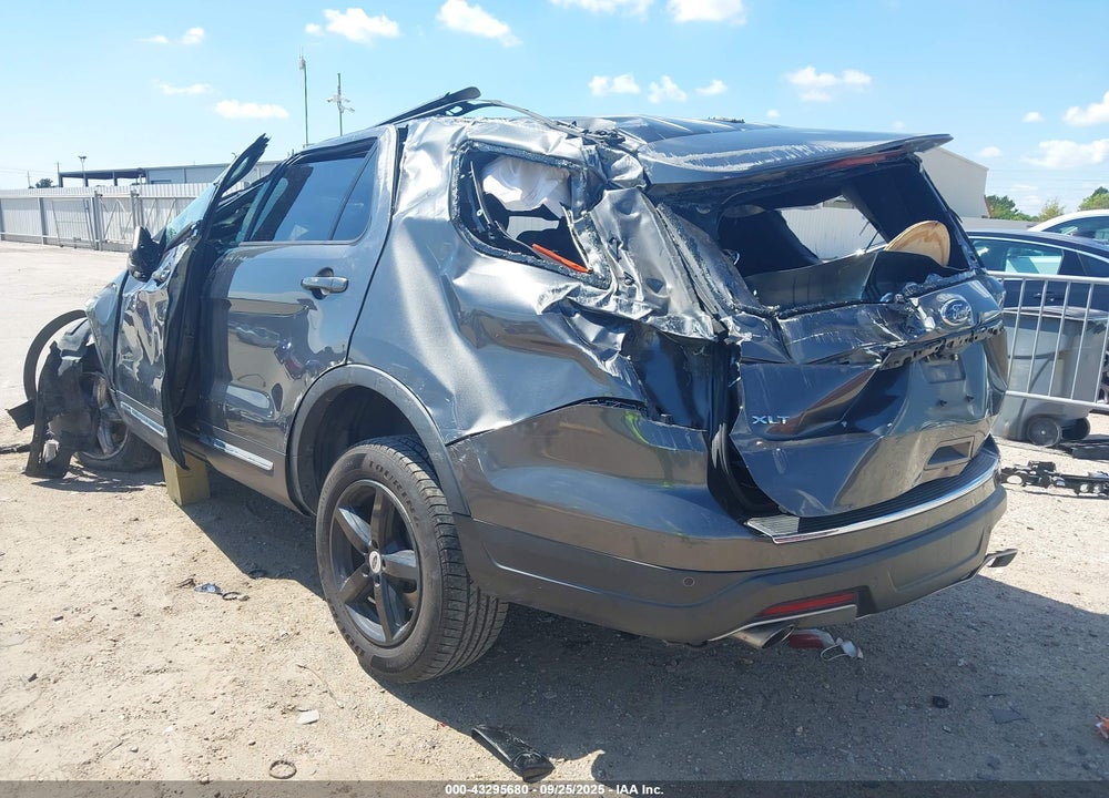 2018 FORD EXPLORER XLT VIN: 1FM5K7D87JGA97422