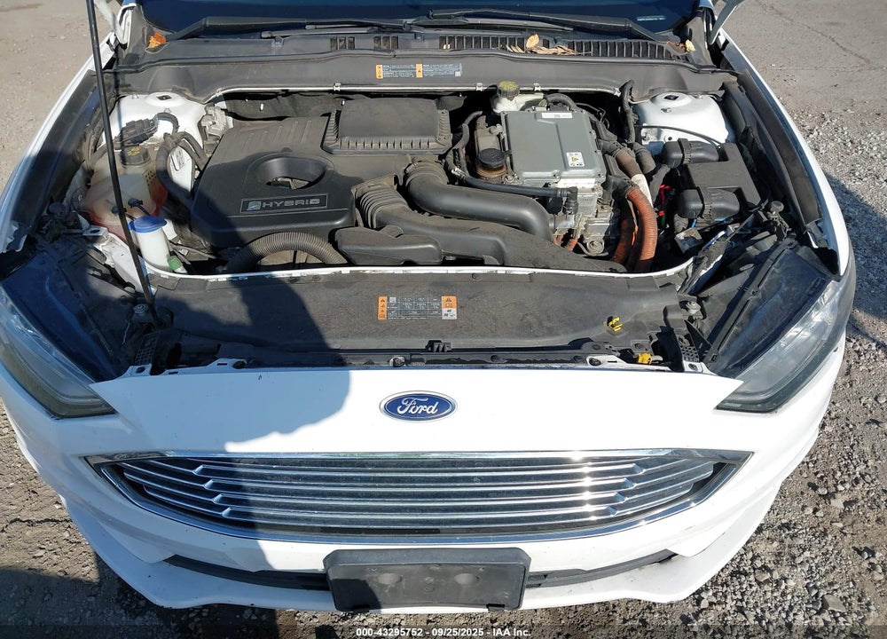 2017 FORD FUSION HYBRID SE VIN: 3FA6P0LU3HR387133