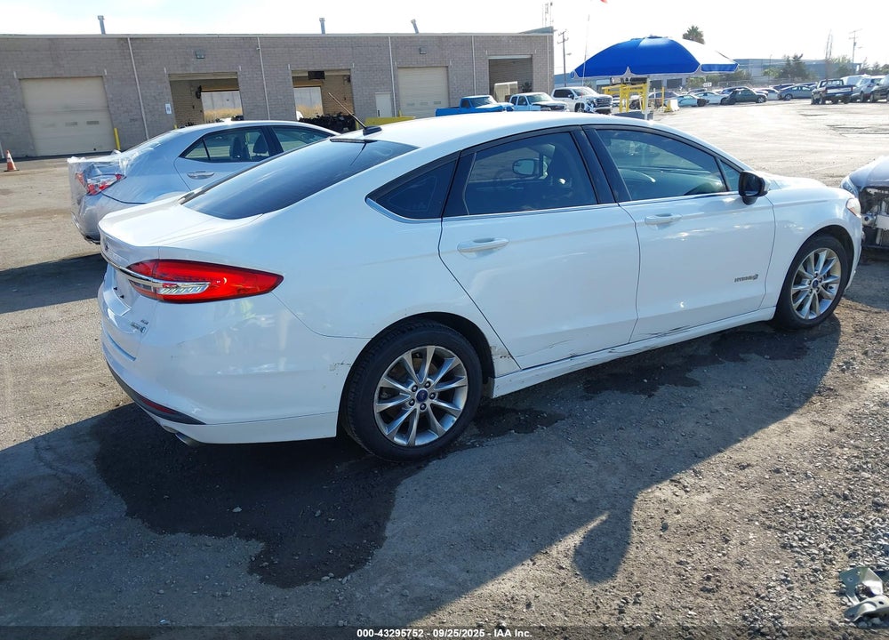 2017 FORD FUSION HYBRID SE VIN: 3FA6P0LU3HR387133