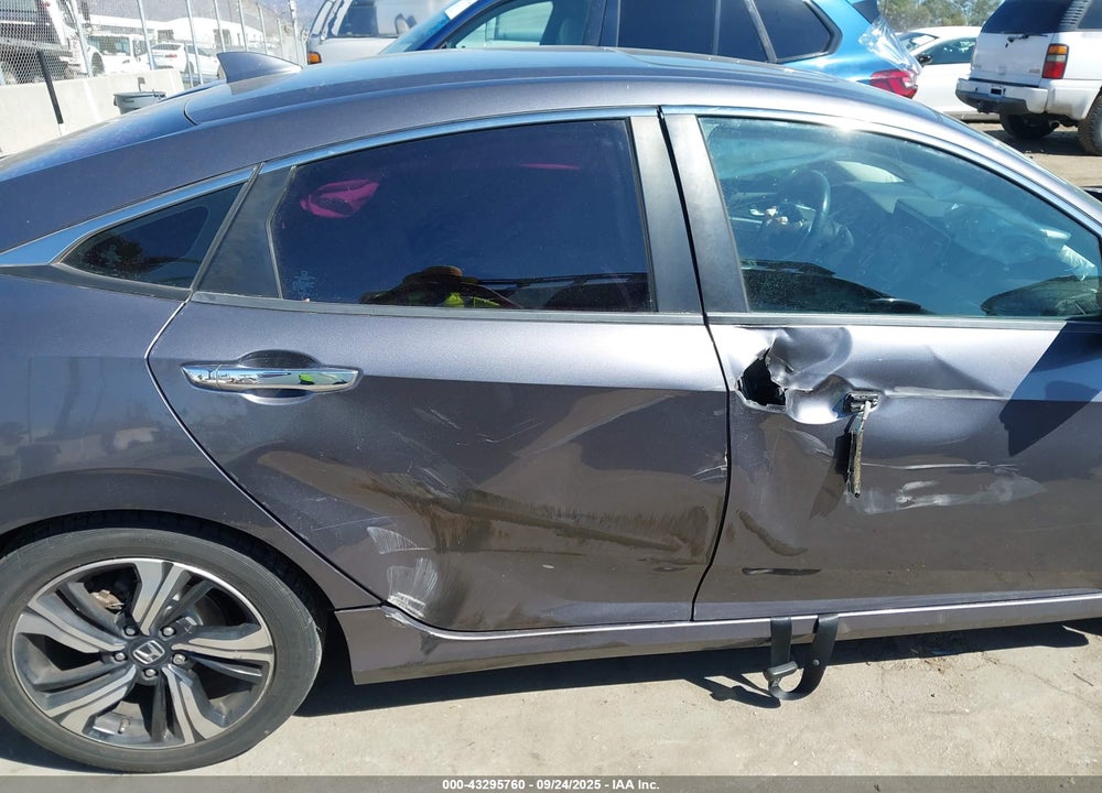 2016 HONDA CIVIC VIN: 19XFC1F98GE219836